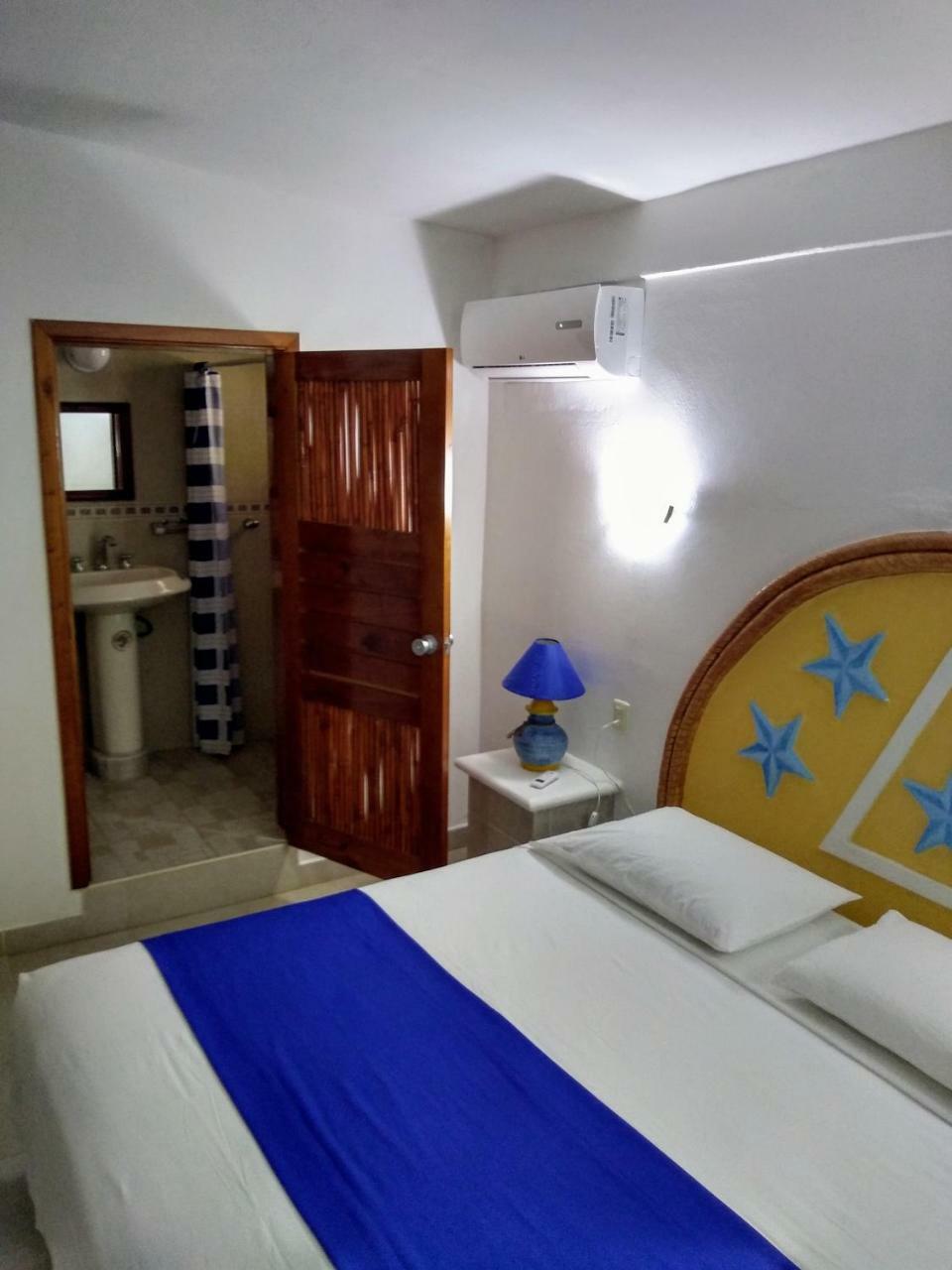 Hotel Y Club Campestre Altos Paraiso Пуэрто-Эскондидо Экстерьер фото