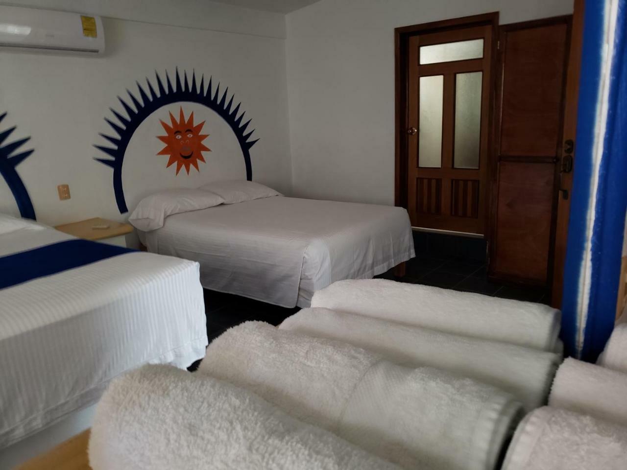 Hotel Y Club Campestre Altos Paraiso Пуэрто-Эскондидо Экстерьер фото